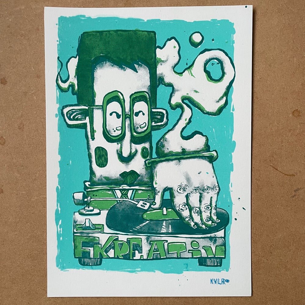 All this scratching is making me itch