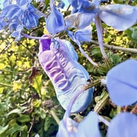 Image 2 of Porte-clés FLEUR BLEUE ❀