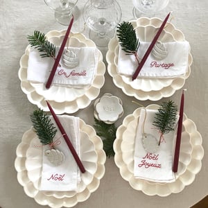 Image of SERVIETTES BRODÉES MAIN