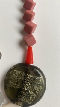 Image 3 of GARGANTILLA RED PINK GLASS