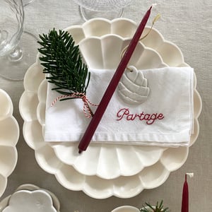 Image of SERVIETTES BRODÉES MAIN