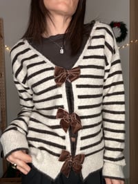 Image 4 of Maglioncino con fiocchi 