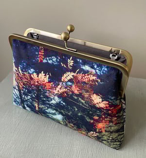 Image of Acacia, crossbody velvet kisslock clutch bag
