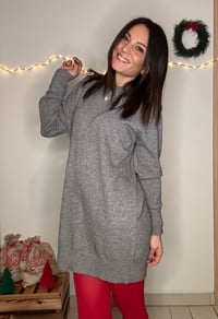 Image 1 of Maxi pull