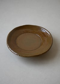 Image 2 of assiette sur pied / rouille 