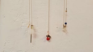 Image of Clandestine - *PIECES UNIQUES* - Sautoirs Curiosités