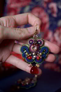 Image 1 of Jaquard et velours  - Dormeuses Gold Filled 14 Kt