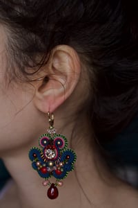 Image 2 of Jaquard et velours  - Dormeuses Gold Filled 14 Kt