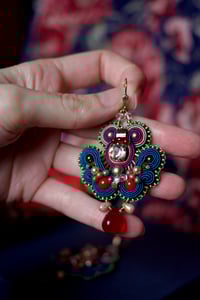 Image 4 of Jaquard et velours  - Dormeuses Gold Filled 14 Kt