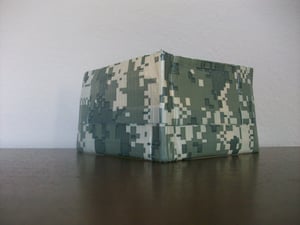 Image of Basic Duct Tape Wallet