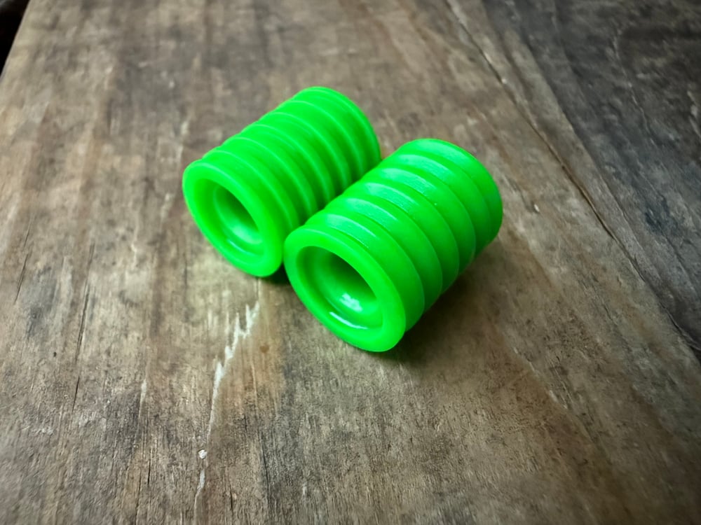 Image of Large OG Neon Green Turbglow