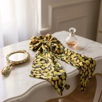 Image 2 of Fresh lemons hair bow