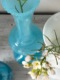 Image 7 of Vases en verre opalin