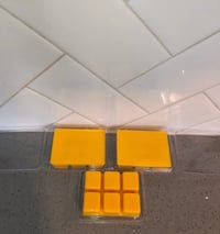 Image 4 of  Wax Melts 6 cube clamshell 