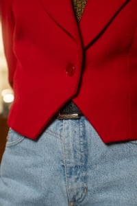 Image 2 of Blazer Crop Maurice