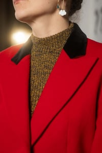 Image 4 of Blazer Crop Maurice
