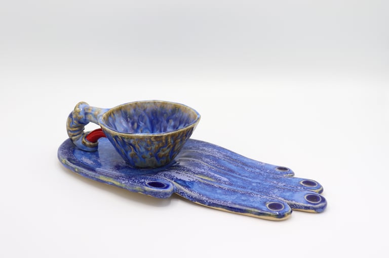 Hand Plate & Mug  Image 3