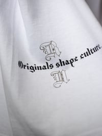 Image 4 of FLOR DE MAGA - ORIGINALS SHAPE CULTURE