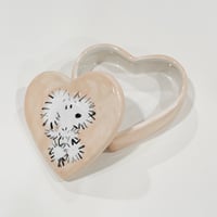 Image 2 of snoopy jewelry box