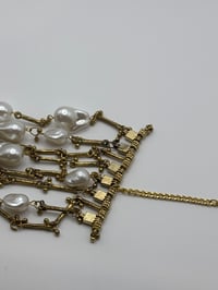 Image 4 of Tiered Pearl Choker