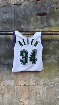 Image 2 of The Sugar Ray Bag