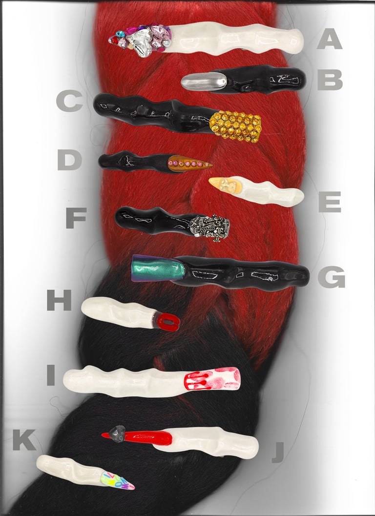 Porcelain Finger Hair Clip X Chloé Momi