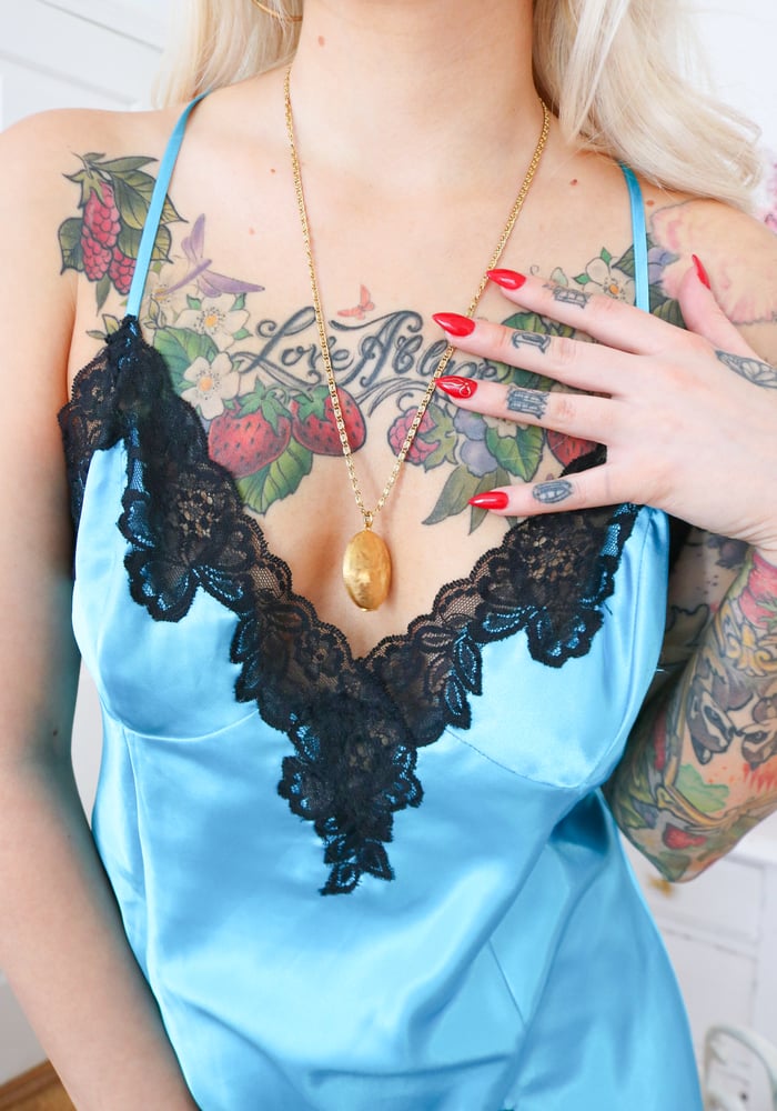 Image of Y2K Fredericks of Hollywood Aqua Babydoll Gown with Black Floral Lace (Large)