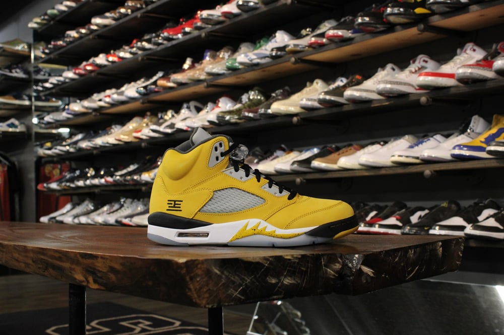 Air Jordan V (5) "TOKYO 23" (2025)