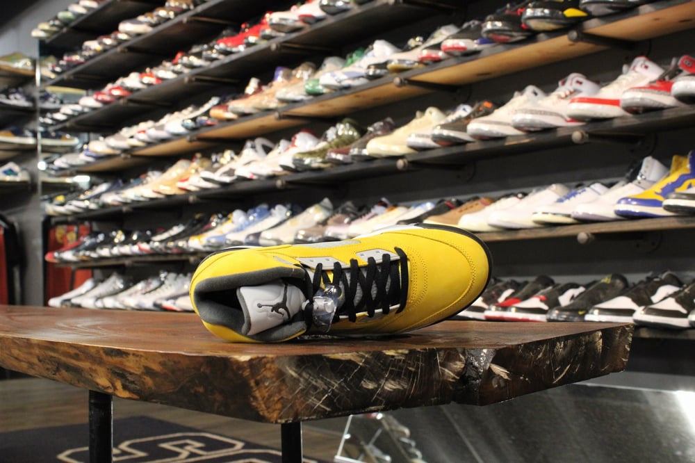 Air Jordan V (5) "TOKYO 23" (2025)