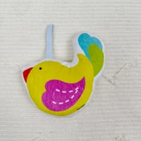 Image 10 of Sonajero Bebé personajes – Muñeco Suave con Personajes Ilustrados