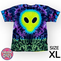 Image 2 of XL UFO / ALIEN (2)