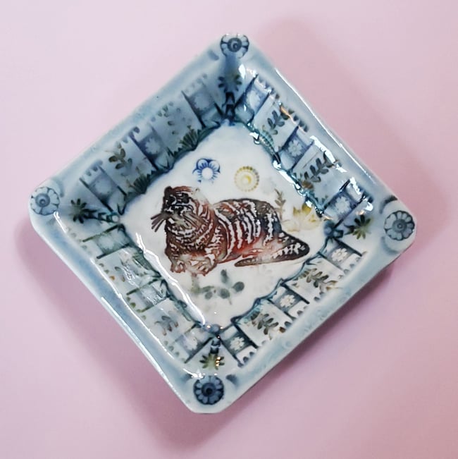 Otter Porcelain Square Dish