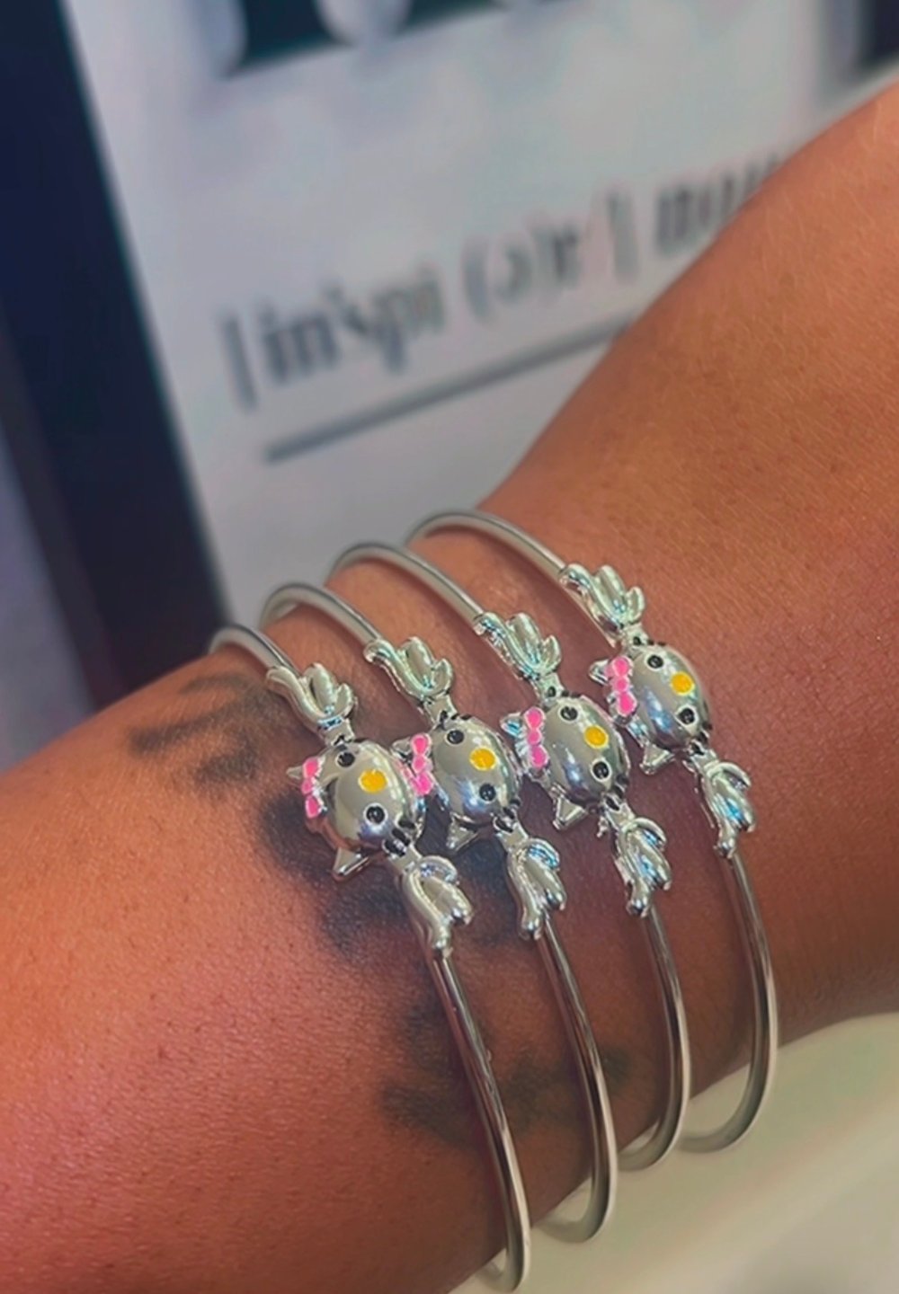 Image of HK Silver Bangles Set Of 4