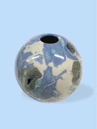 Image 1 of Marbled vase 1