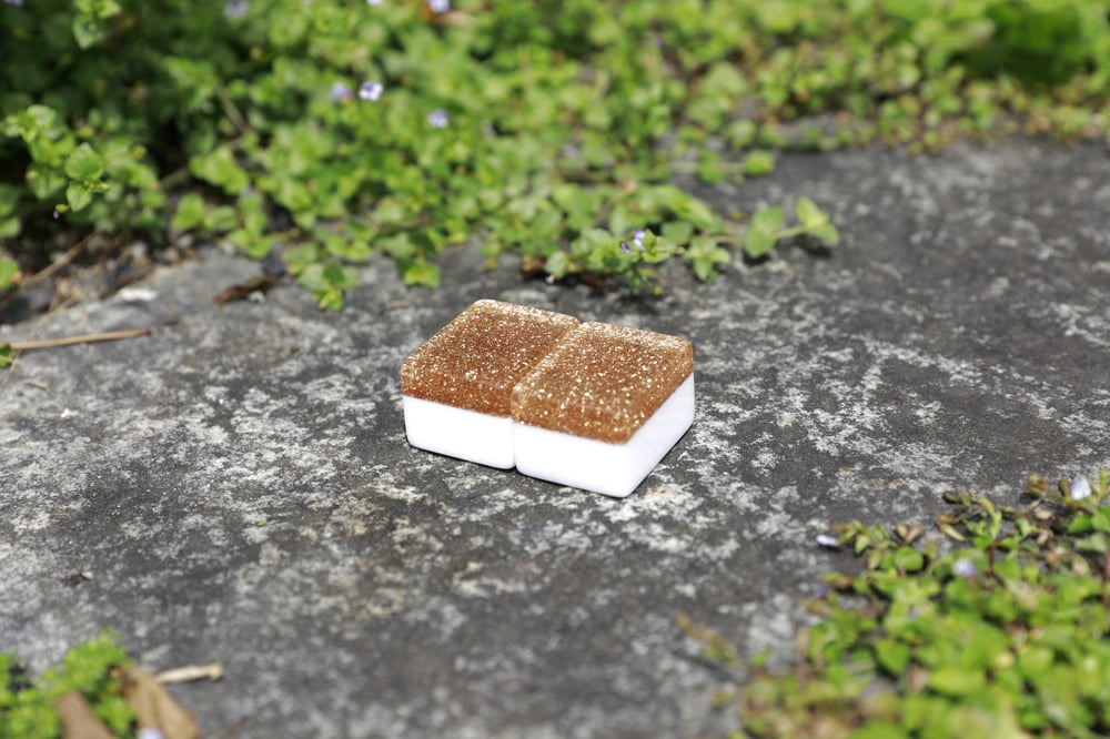 Image of A2 Crystal Champagne Gold