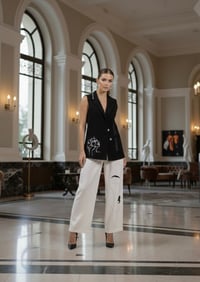 Image 1 of CHALECO FACE