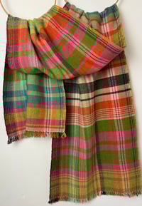 Image 3 of Dehen Rew (Ice Cream)