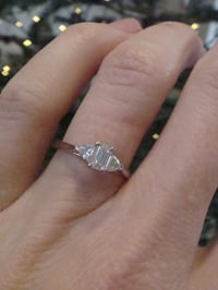 Image 4 of MODERN PLATINUM EMERALD CUT DIAMOND RING 0.50CT +