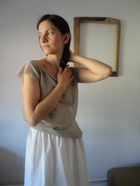 Image 3 of linen jersey TOP // sleeveless, boat neck, raw edges