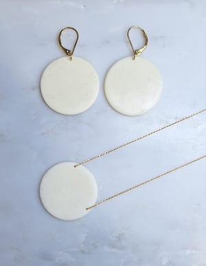 Image of Clandestine - Collier et Boucles Full Moon / Os Blanc