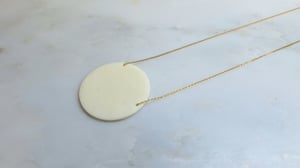 Image of Clandestine - Collier et Boucles Full Moon / Os Blanc