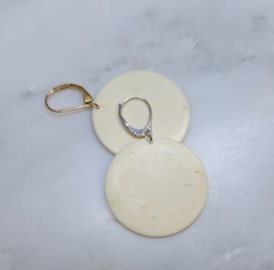 Image of Clandestine - Collier et Boucles Full Moon / Os Blanc