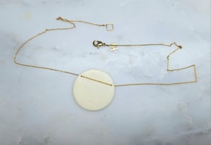 Image of Clandestine - Collier et Boucles Full Moon / Os Blanc