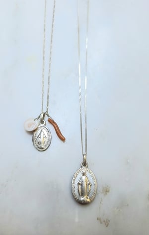 Image of Clandestine - *Œil de Sainte Lucie* - Colliers Medaglia