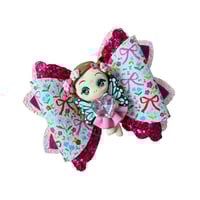 Image 1 of Bow Die Cut # 981 Isabella