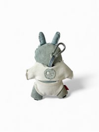 Image 4 of Labubu en denim Levi's 