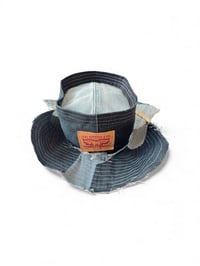 Image 3 of Chapeau en denim Levi's 