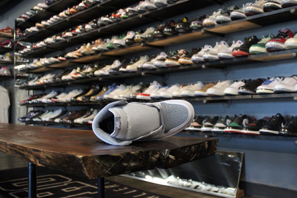 Air Jordan I (1) High OG "STEALTH GREY"