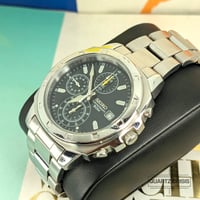 Image 4 of 2003 Seiko Dark Green Dial Quartz Chronograph Wristwatch (7T92-0CA0)