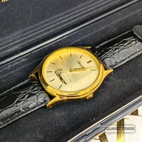 Image 3 of 1996 Seiko "Isuzu Motors" Commemorative Gold Quartz Dress Watch (Y136-6C90)